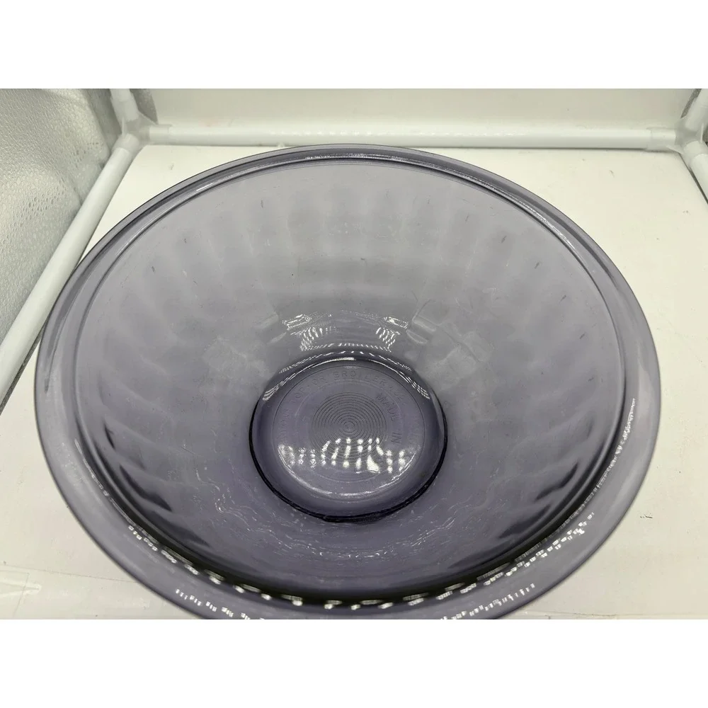 Pyrex vintage amethyst